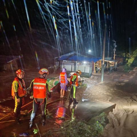暴雨将至，湖南迎战新一轮强降雨，全民须警惕